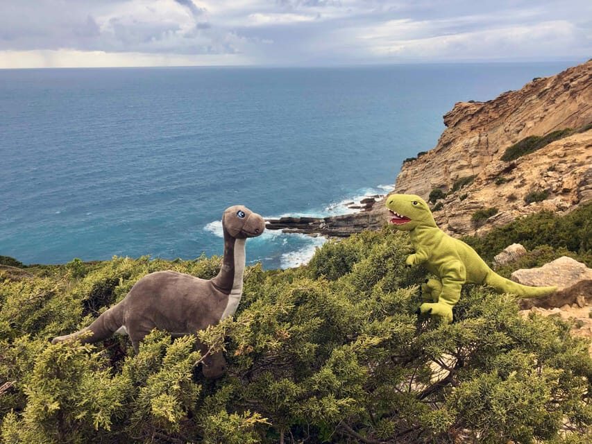 HIKING around Lisbon: Jurassic Dinosaur Trails of Espichel - Monumento Natural da Pedra da Mua: the guided history hike that sets the tone