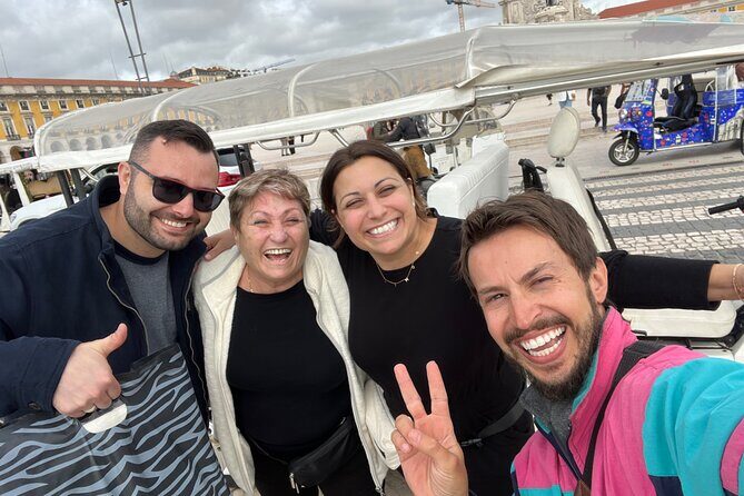 Historic Lisbon Tour in Private Tuk-tuk - Miradouro da Senhora do Monte: the high point payoff