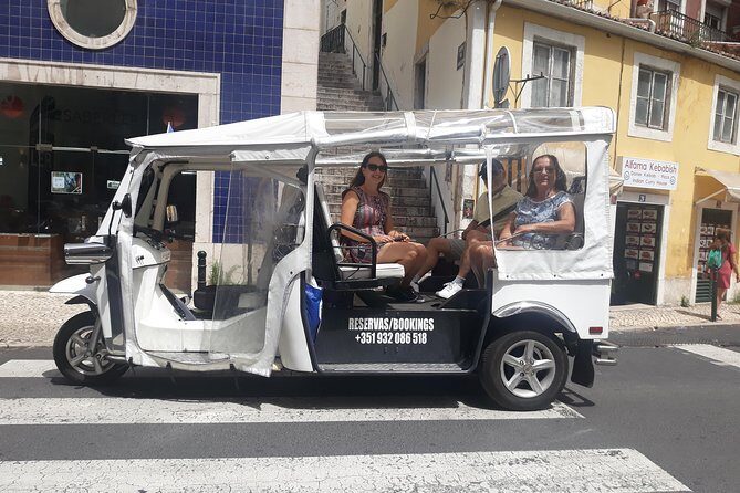 Historic Tuk Tour 1h30 - Panteão Nacional and the Cathedral: Why These Stops Matter