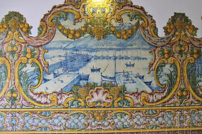 Historical and Natural Arrábida: Private Tour from Lisbon - Azeitão: wine and cheese flavors before you hit the park