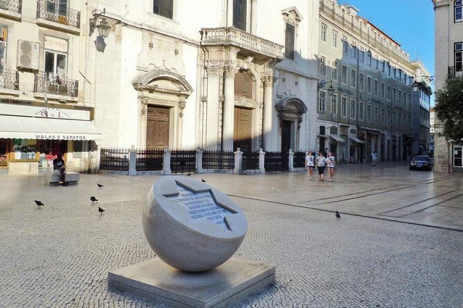 Jewish Lisbon Private Tours - Miradouro da Graça near São Jorge Castle (the calm view break)