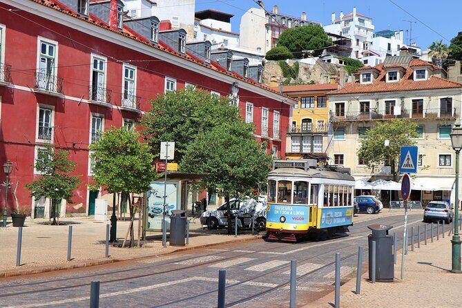 Jewish Sephardic history in Lisbon - Rossio Square: the Inquisition context near the Pedro IV Column