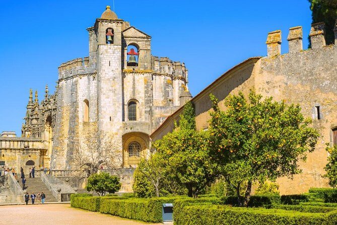 Knight Templars Private Day Tour FROM LISBON - Almourol Castle and Tomar - Convent of Christ in Tomar: UNESCO plus the €15 Add-on