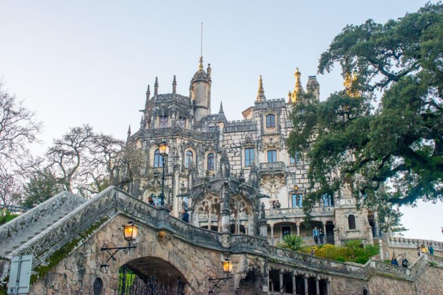 Lisboa: Sintra, Pena Palace, Cascais and Cabo da Roca - Guides and pacing: what tends to make the day feel smooth
