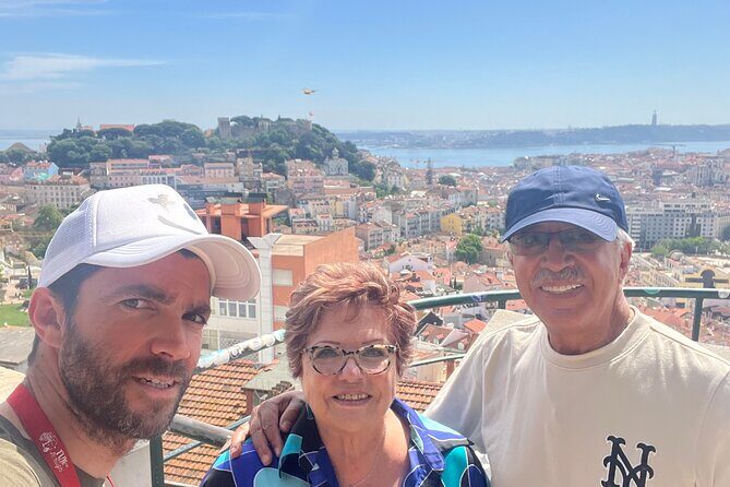 Lisbon 1h30 Tuk-Tuk Tour: The best way to visit the city - Key highlights you’ll feel right away