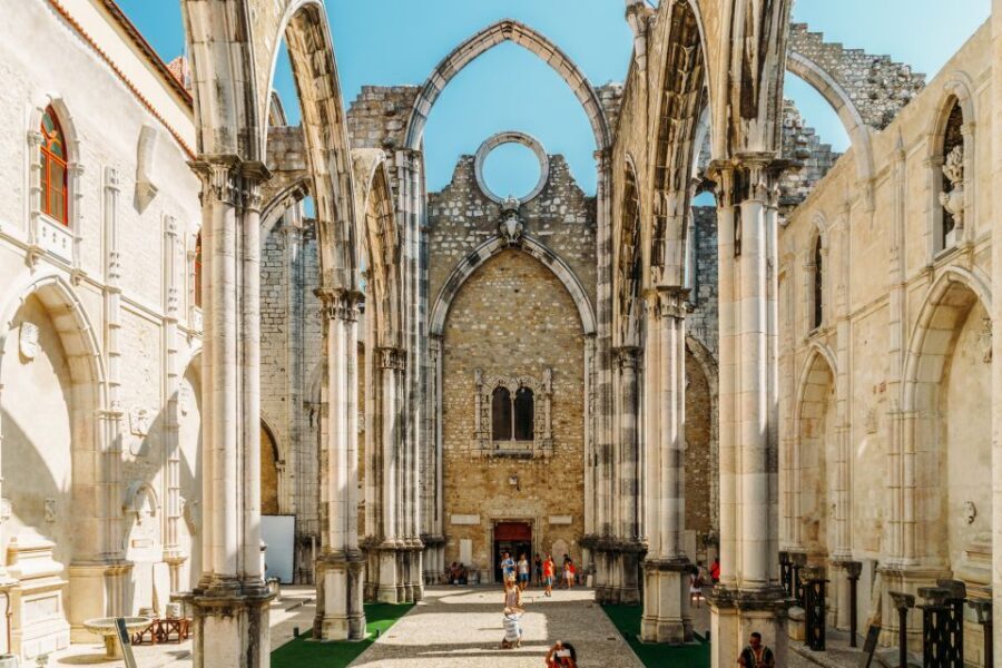 Lisbon: 2-Hour Private City Highlights Kickstart Tour - Casa do Alentejo and Praça Dom Pedro IV: seeing Lisbon as layers, not a single style
