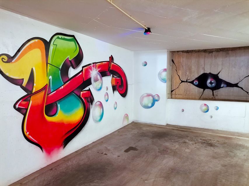 Lisbon: 2-Hour Street Art Photo Tour - Getting Oriented: Start at BessaHotel Liberdade and Head into the Old Center