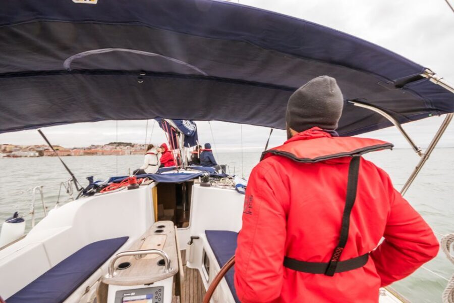 Lisbon 2-Hour Tagus River Sailing Cruise - From Doca do Bom Sucesso to Belém Tower: the departure vibe