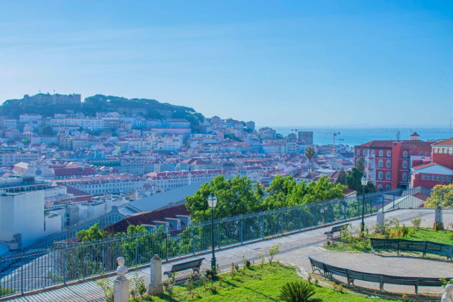 Lisbon: 2h or 4h Private TukTuk Tour with a True Local Guide - Castelo to Baixa: from narrow castle roads to rebuilt downtown