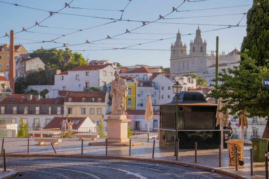 Lisbon: 2h or 4h Private TukTuk Tour with a True Local Guide - The Belém extension: Pastéis de Belém to Jerónimos and the Tower
