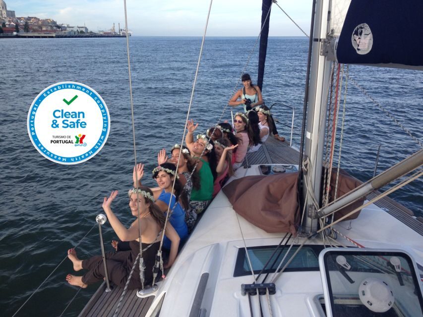 Lisbon 2H Private Tour by SAILBOAT / SAIL or POWER CATAMARAN - Why this 2-hour Lisbon cruise feels different than sightseeing