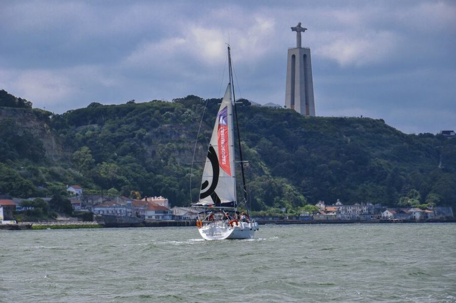 Lisbon 2H Private Tour by SAILBOAT / SAIL or POWER CATAMARAN - Price and value: $284 per group up to 8 people