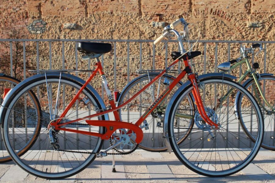 Lisbon: 3-Hour Vintage Bike Tour - Key highlights at a glance