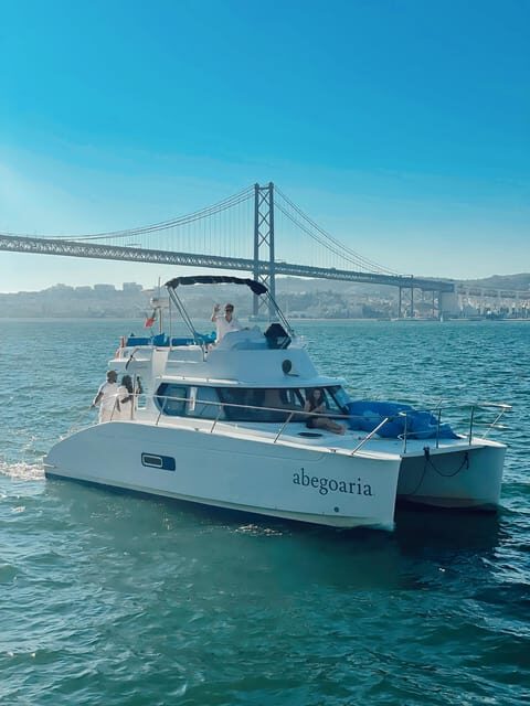 Lisbon: 4h Private Luxury Catamaran Tour with Welcome Drink - The crew makes it feel personal (and not scripted)