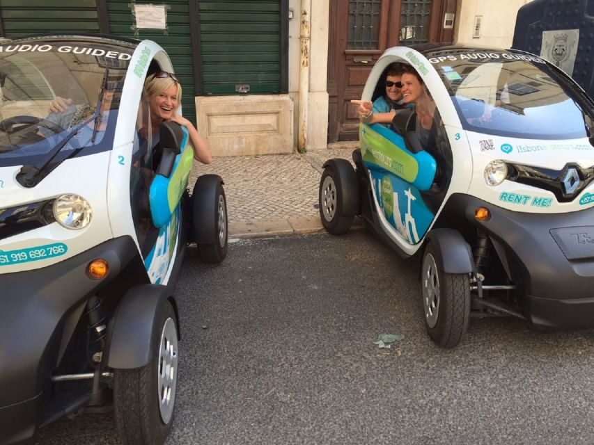 Lisbon 6H Ride in an Electric Car & GPS Audio Guide - Mercado da Ribeira and Praça do Comércio: Finish with Lisbon Street Energy