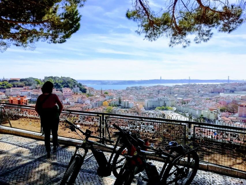 Lisbon: 7 Hills Panoramic Guided Tour by E-Bike - Seven Hills, E-Bikes, and Viewpoints That Make Sense