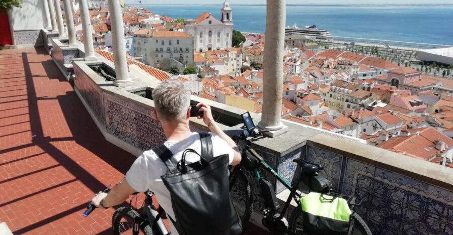 Lisbon: 7 Hills Panoramic Guided Tour by E-Bike - Starting Near Santa Apolónia: Why This Location Helps