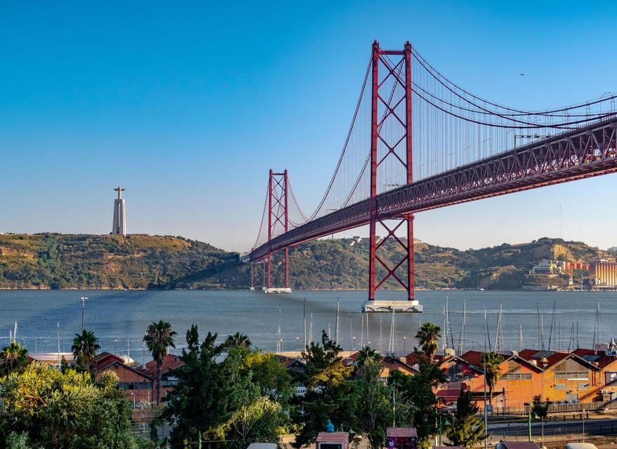 Lisbon: 8 Hour Private Tour through Lisbon (up to 7 people) - Private 8-hour Lisbon touring: why this format works