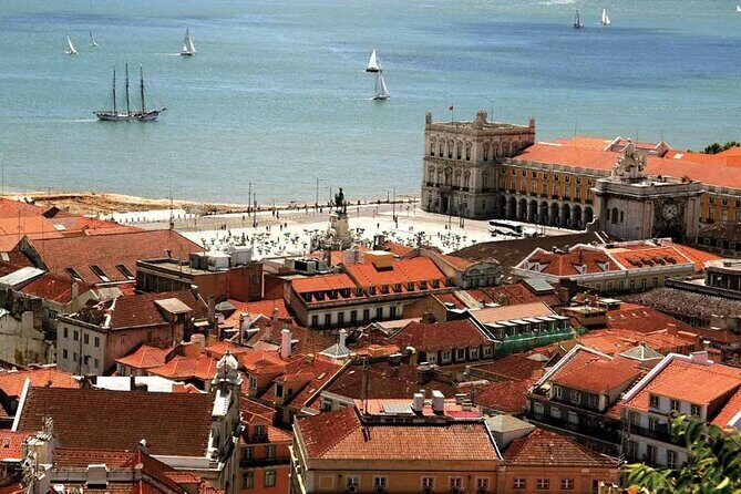 Lisbon Airport (LIS) Private Transfer to Lisbon City/Hotels - Vehicle Type: What You Can Expect Before You Get There