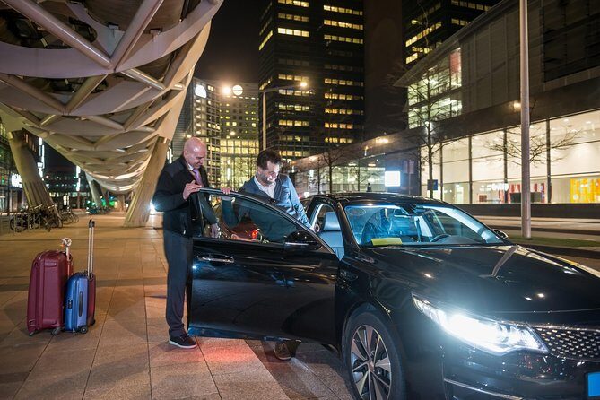 Lisbon Airport Private Arrival Transfer (Airport to Lisbon Hotels or Address) - Finding Your Driver Fast in Lisbon Airport Arrivals