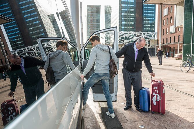 Lisbon Airport Private Arrival Transfer (Airport to Lisbon Hotels or Address) - Luggage Rules and How to Pack for This Car Service