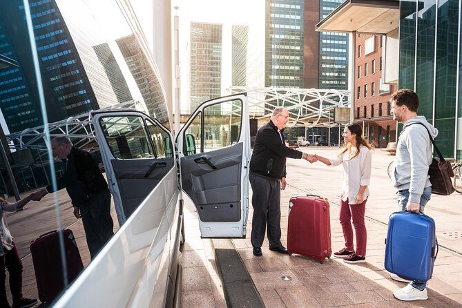 Lisbon Airport Transfer (Airport to Hotel or address in Lisbon) ROUND-TRIP - The Good Stuff: What Top Experiences Get Right