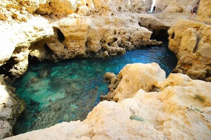 Lisbon: Algarve, Benagil Cave, Carvoeiro & Lagos Day Trip - Walking level and weather: what to expect day-of