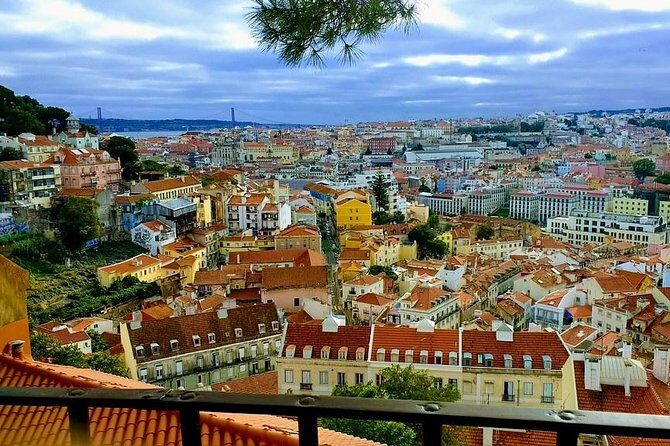 Lisbon and Sintra Full Day Private Tour - The Driver-Guide Factor: Where This Tour Gets Better