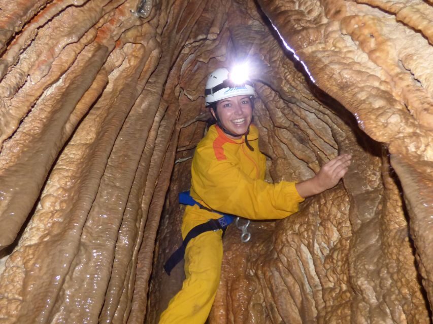 Lisbon: Arrábida Natural Park Cave Tour with Guide - Should You Book This Arrábida Cave Tour?