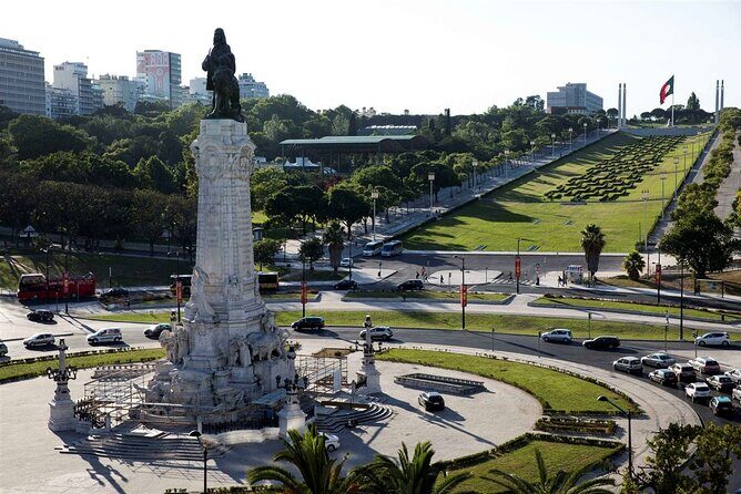 Lisbon at your own pace- Private Guided Historical Tour in Lisbon - Praca do Comercio: where Lisbon looked outward