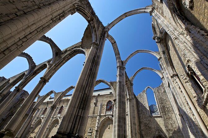 Lisbon at your own pace- Private Guided Historical Tour in Lisbon - Walking, hills, and timing: how to avoid the foot-fail