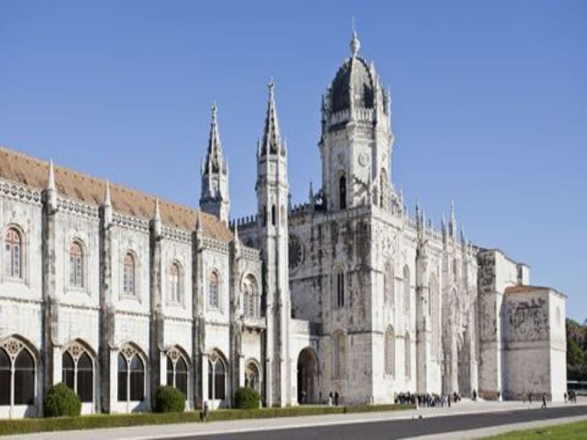 Lisbon: Belem Private Tuk-Tuk Tour for 2 hours - Why Belém Goes Best with a Private Tuk-Tuk Route