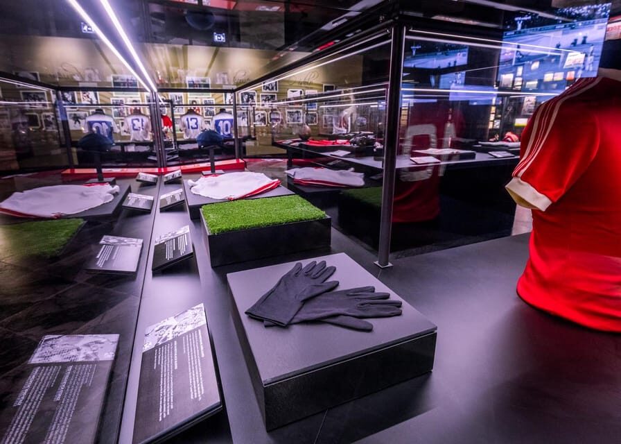Lisbon: Benfica Museum Tour with Souvenir Scarf - Value for $17: what you’re really paying for