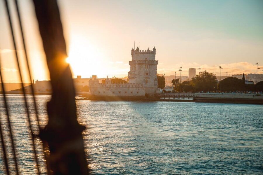 Lisbon Boat Party - Live DJ & Afterparty with VIP Club entry - Price and Value: Does $53 Add Up?