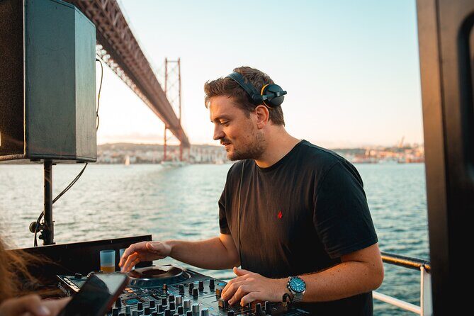 Lisbon Boat Party with Views, and Sunset Sailing - Avenida da Liberdade: A Fancy Boulevard You Can Appreciate Even From the Water