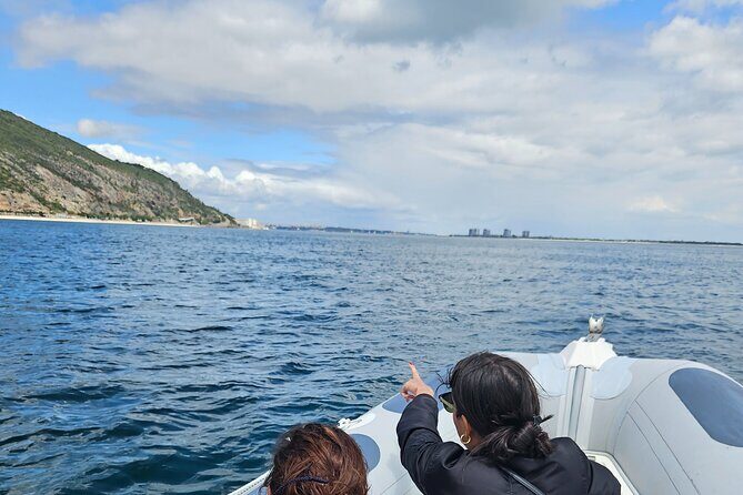 Lisbon: Boat Tour in Paradise - The Moscatel de Setúbal Toast: Local Flavor With a Clear Rule