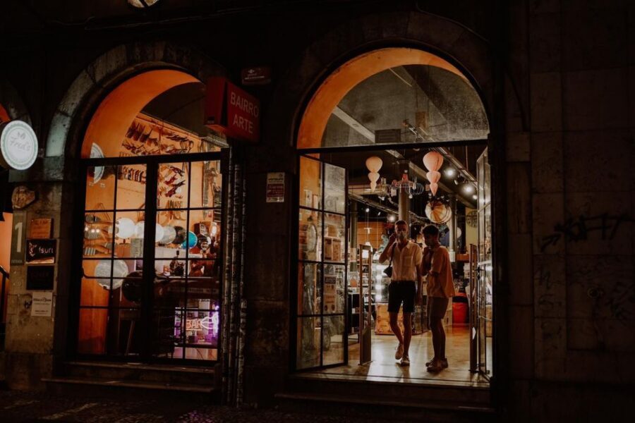 "Lisbon by Night" private tour - Price and value: $135 for up to 4 people