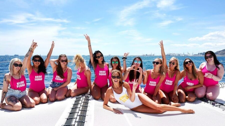 Lisbon: Catamaran Boat Party with Music, Open Bar & Dives - Key things I’d focus on before you book