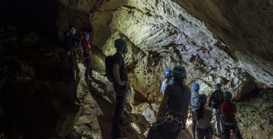 Lisbon: Caving in Arrábida Natural Park, Setubal, Sesimbra - Arrábida Natural Park Caving: What You’re Really Doing