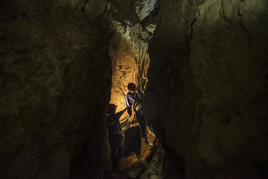 Lisbon: Caving in Arrábida Natural Park, Setubal, Sesimbra - Gear and Safety Briefing: Helmet, Harness, Headlamp, and Double Protection