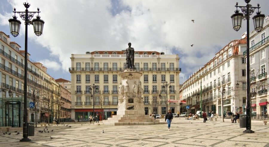 Lisbon: Chiado, Bairro Alto, and Principe Real Tuk Tuk Tour - Key highlights you will actually notice on the ride