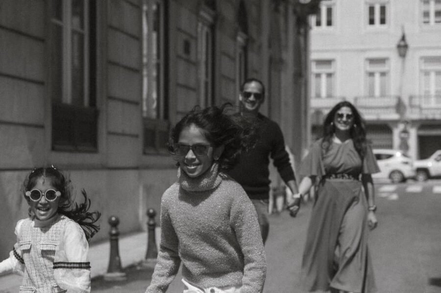 Lisbon: Cinematic Photoshoot with Local Photographer Guide - Santa Justa Lift: turning an iconic landmark into a cinematic moment