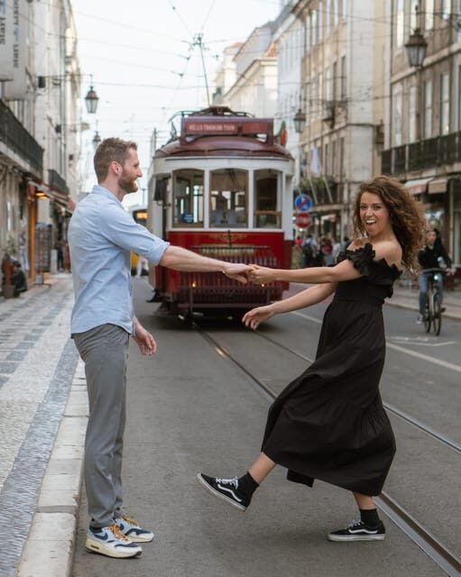 Lisbon: Cinematic Photoshoot with Local Photographer Guide - Castle Quarter: finish with mood and perspective
