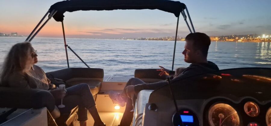 Lisbon: City Boat Cruise Daytime/Sunset/Night with Champagne - The photo route: Lisbon’s monuments from the Tagus