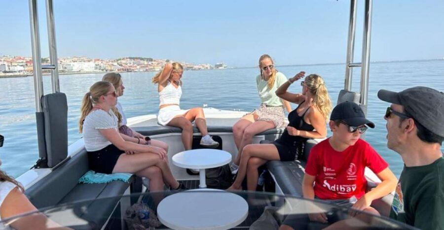 Lisbon: City Boat Cruise Daytime/Sunset/Night with Champagne - Daytime vs Sunset vs Night: Picking the right departure