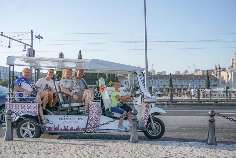 Lisbon: City Highlights Tour by Tuk Tuk - Price for up to 4: is it a good value?