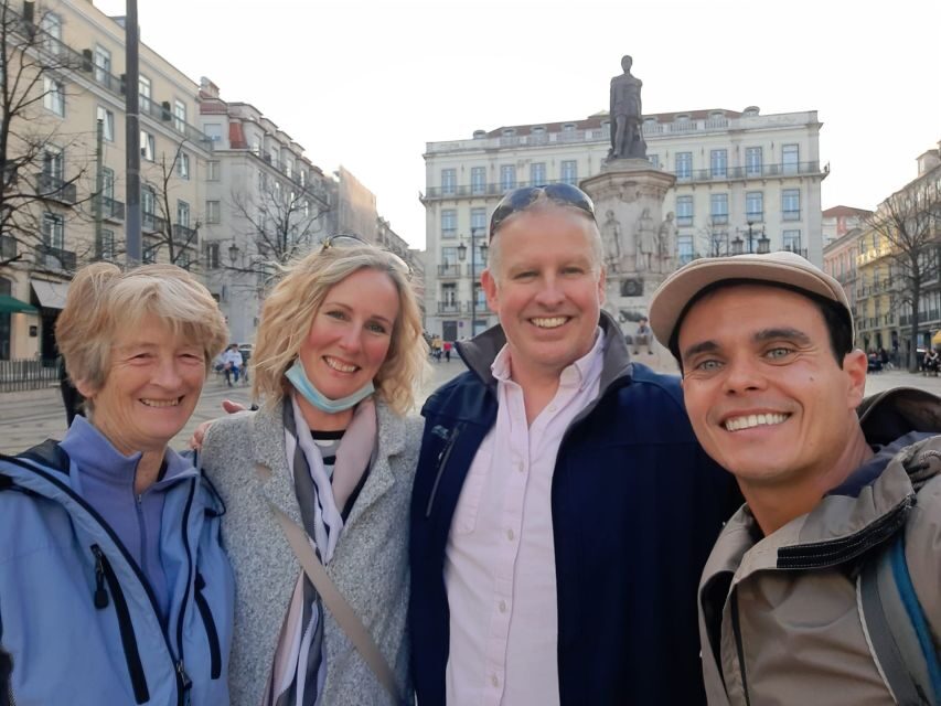 Lisbon: City Sightseeing Private Tour with Guide - Starting at Praça do Comércio (and why that matters)