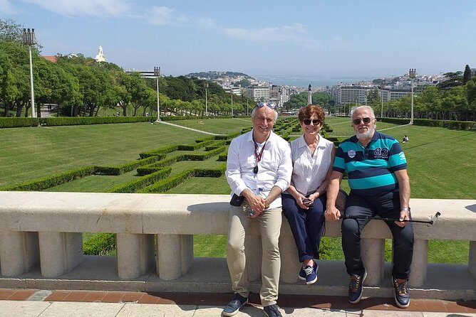 Lisbon City Tour - Full day Tour - Transportation that actually helps: air-conditioned minivan for a big day