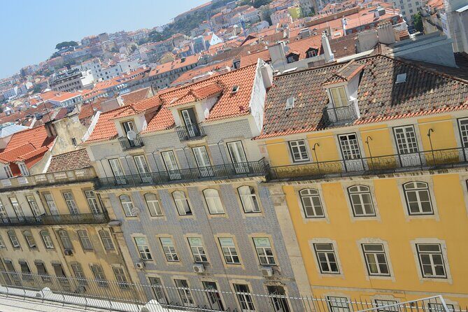 Lisbon city tour on history, culture and current topics - Chiado and Praca Luis de Camoes: The Poets’ Quarter in Real Life