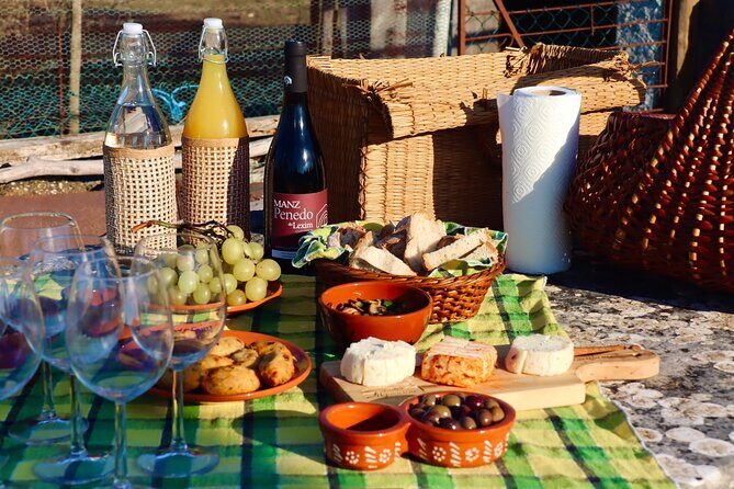Lisbon Countryside Food Tour on a Vintage Car - Value at $103.32: what you’re really paying for